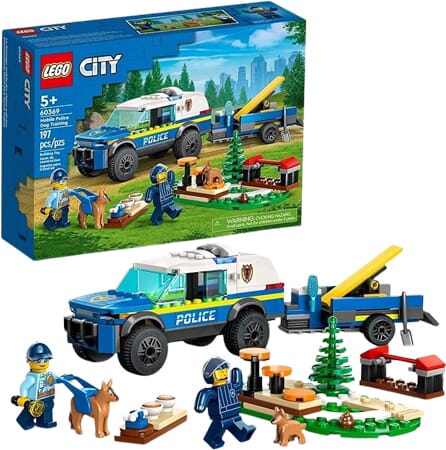 Zestaw LEGO Centrum Szkolenia Psów Policyjnych