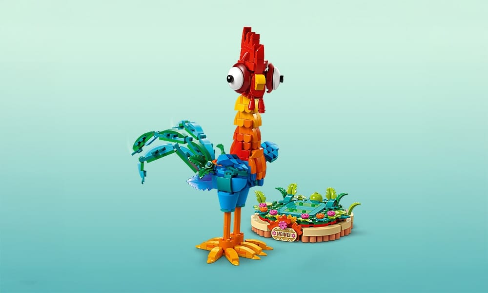Figura del gallo Heihei de LEGO Disney Moana con exhibición de jardín de flores coloridas