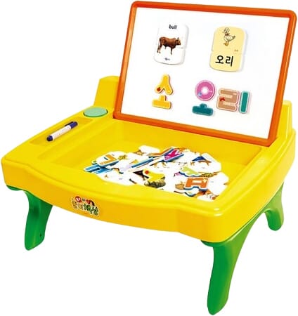 자석 놀이 책상