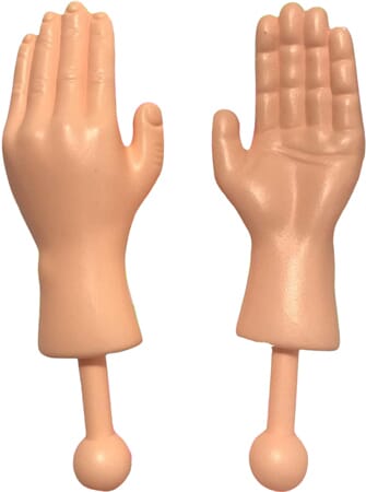 Manos Diminutas con Palitos