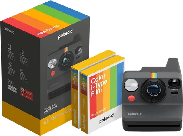 Cámara Instantánea Polaroid Now Generación 3 con Pack de Film