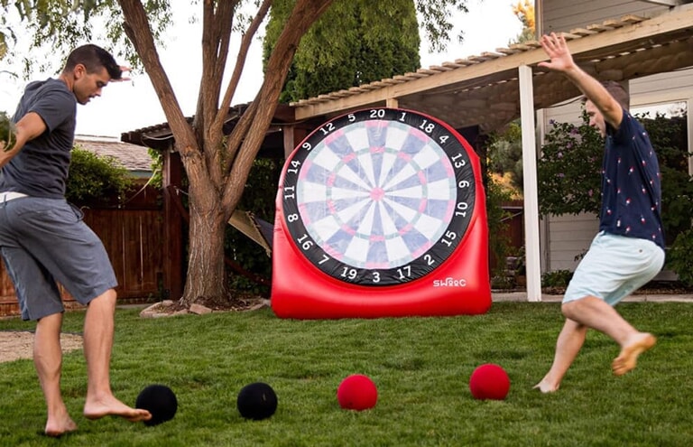 Jeu de fléchettes gonflable géant à pied